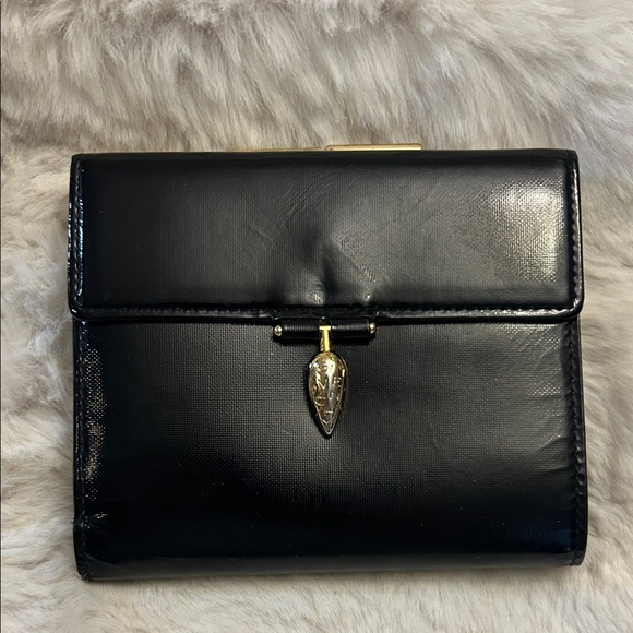 Givenchy vintage black patent leather bifold kisslock wallet - Picture 1 of 17